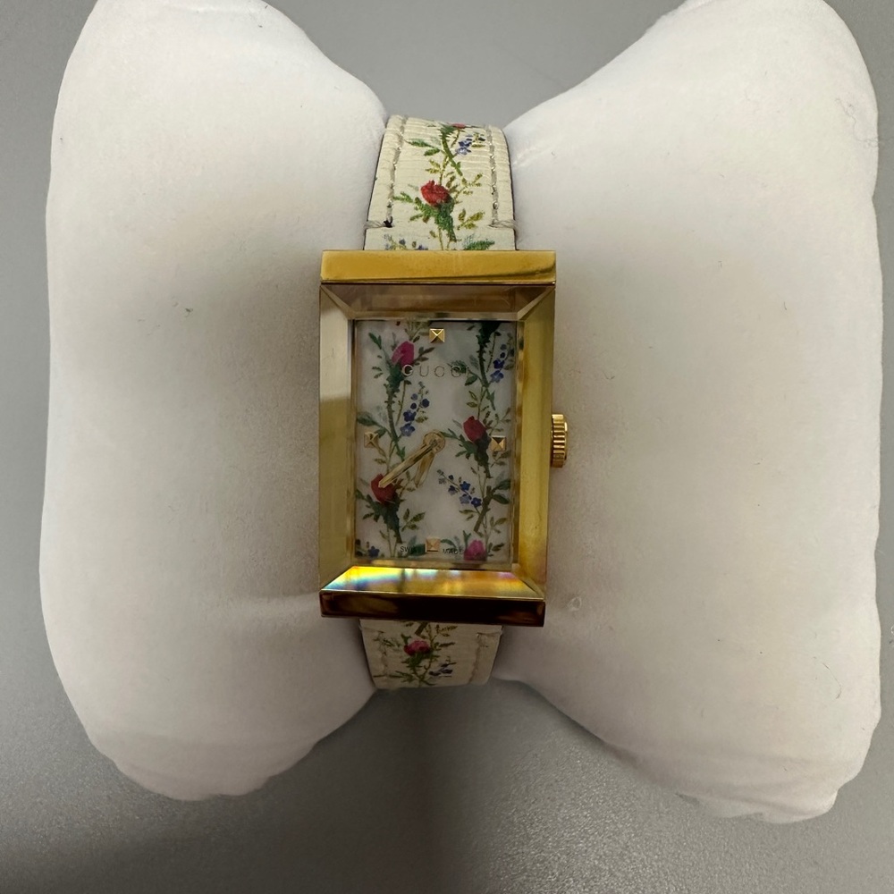 Gucci G Frame Watch